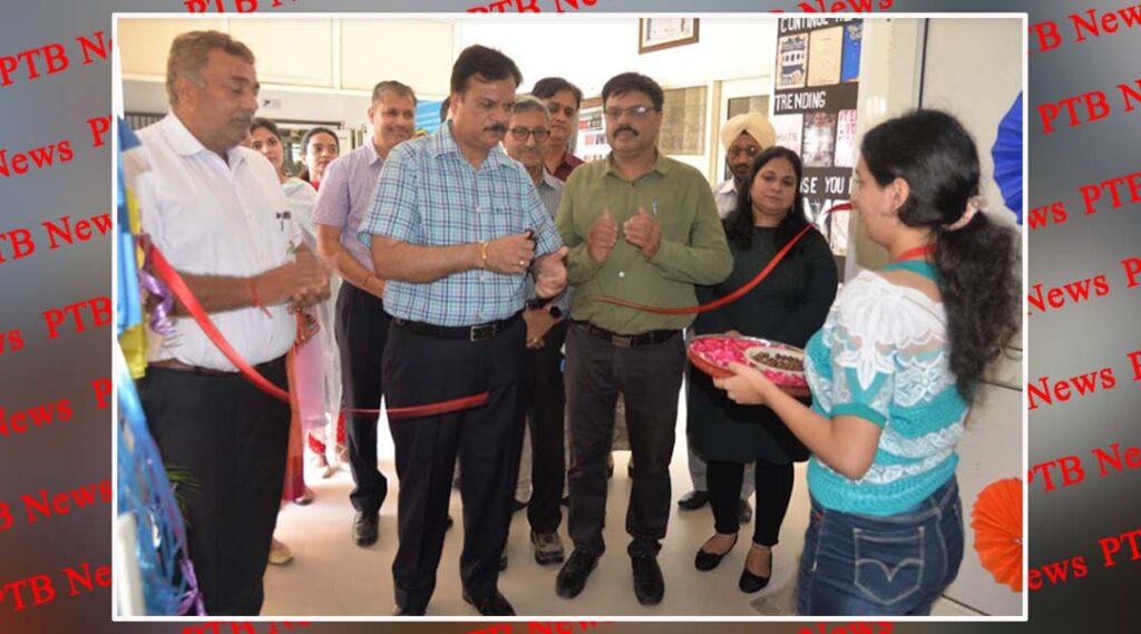 dav-university-book-fair-draws-global-publishers-and-enthusiastic-crowds