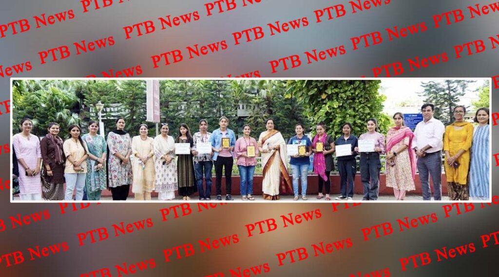 kmvites-bag-various-prizes-in-the-inter-college-competition-india-swachta-league-2-0-organised-by-municipal-corporation