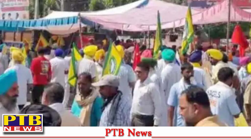 jalandhar-shahkot-protest-against-drug-smuggler-gherao-police-station-not-caught-culprits-opene-fire-villagers-big-news