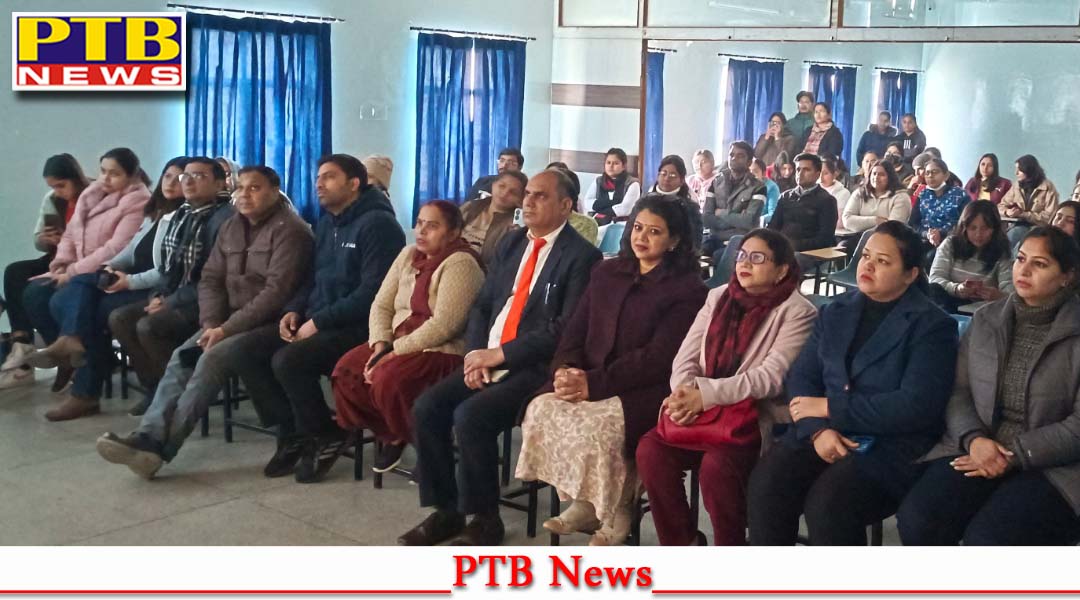 डीएवी इंस्टीट्यूट ऑफ फिजियोथेरेपी एंड रिहैबिलिटेशन ने कॉलेज में कर्मचारियों और छात्रों ने मिलकर देखा “रामलला की प्राण प्रतिष्ठा” समारोह का प्रसारण,