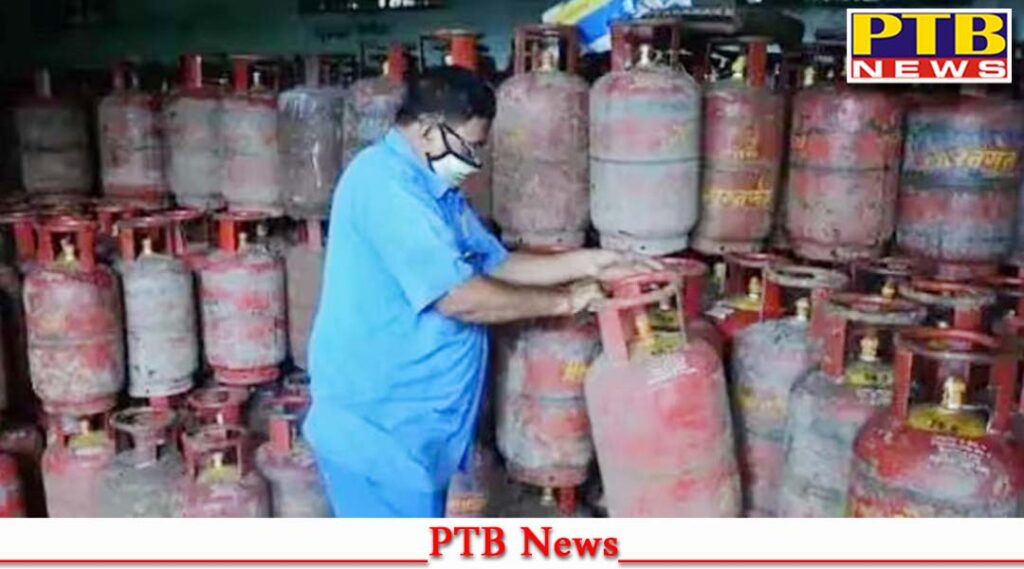 big-refill-common-man-some-relief-from-inflation-new-year-lpg-cylinder-prices-reduced-see-where-became-cheaper