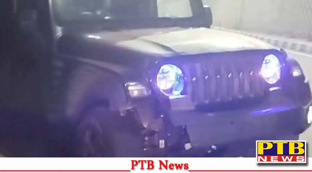 phagwara-police-firing-on-congress-neta-son-thar-car-by-police