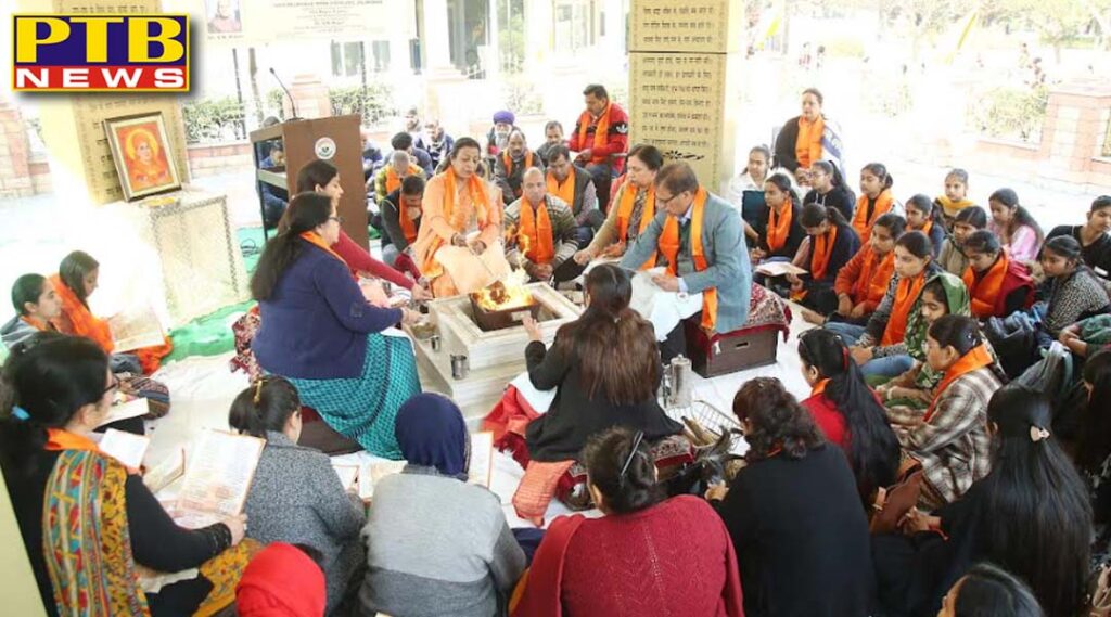 havan-yajna-performed-at-hmv-collegiate-school-on-the-commencement-of-academic-session-2024-25-of-ssc-2