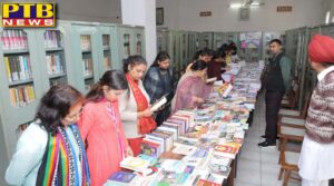 book-exhibition-organized-by-kalyani-publishers-at-pcm-sd-college-for-women-jalandhar
