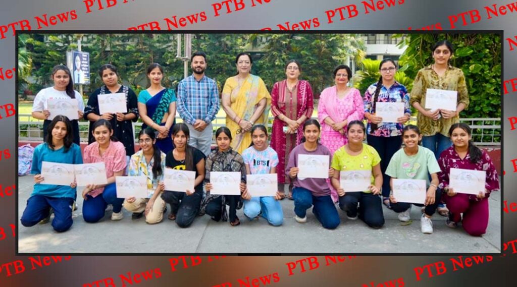 kmv-honours-the-students-for-performing-brilliantly-in-the-yuva-tourism-club-of-kmv-established-under-the-ministry-of-tourism-government-of-india