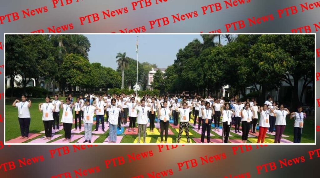 kmv-celebrates-international-yoga-day-with-full-zeal-and-enthusiasm-3
