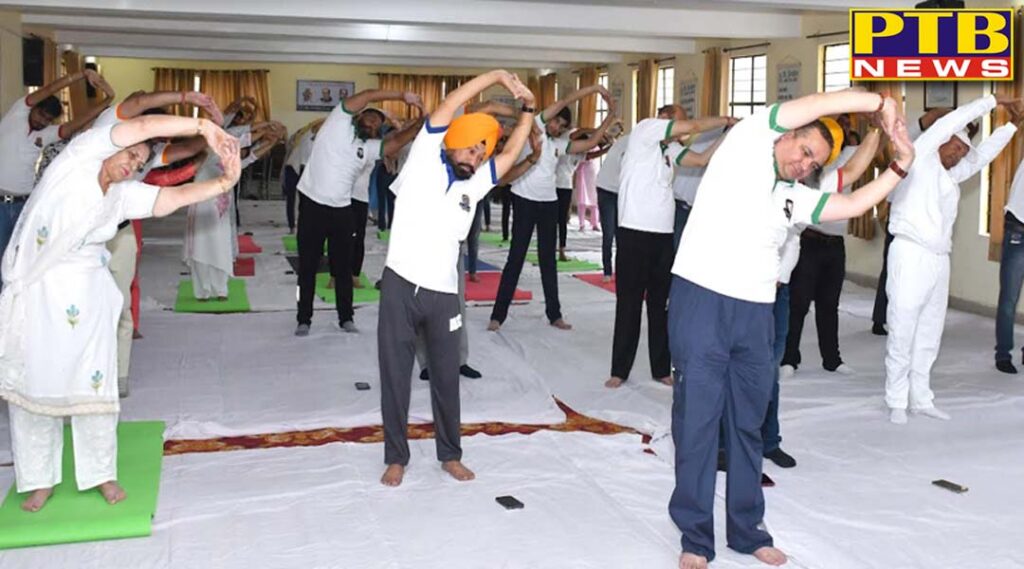 international-yoga-day-celebration-by-st-soldier-group-of-institiuions