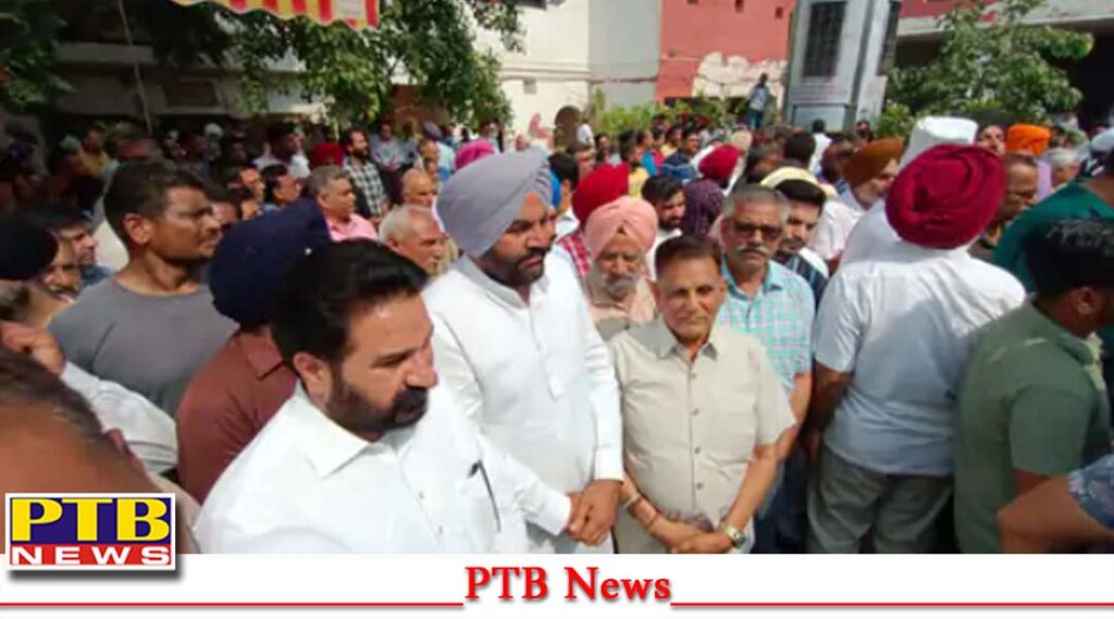 punjab-amritsar-aap-party-mla-kunwar-vijay-pratap-singh-wife-madhumit-death