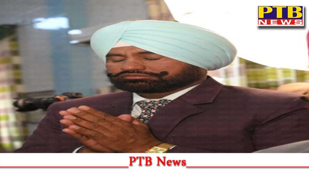 police-personnel-deployed-for-the-security-of-sidhu-moosewalas-family-got-shot