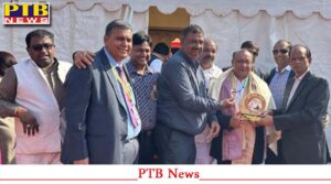 jalandhar-famous-industrialist-and-former-president-of-ss-jain-sabha-samaj-ratna-and-director-of-nvr-group-famous-by-the-name-of-lohe-wale-was-honoured-with-guru-sudarshan-award