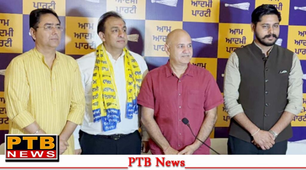 bjp-leader-manoranjan-kalia-hit-back-at-nitin-kohli-for-joining-aap-party