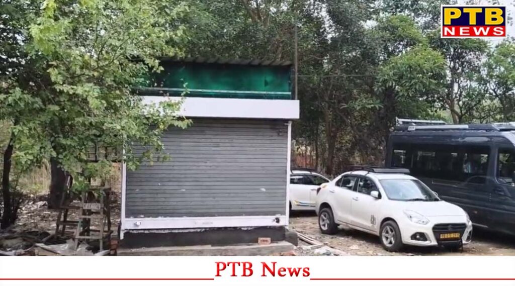 jalandhar-namdev-chowk-illegal-taxi-stand-dispute-copy-of-permission-reached-ptb-news-jalandhar