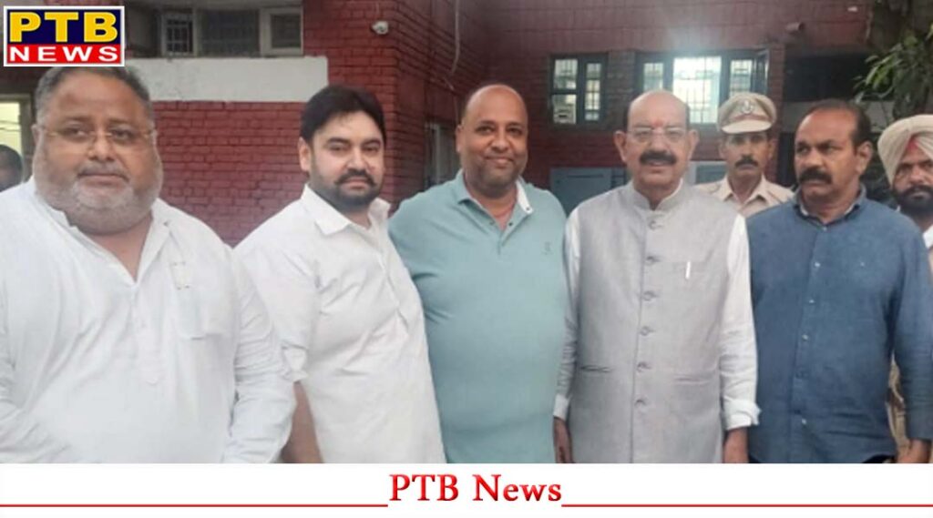 punjab-jalandhar-milap-chowk-nihang-singh-youth-attack-jalandhar-champ-shop-incident-owner-rajeev-duggal-aap-party-leader