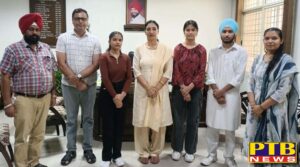 merit-holders-take-admission-in-biotechnology-course-at-lyallpur-khalsa-college