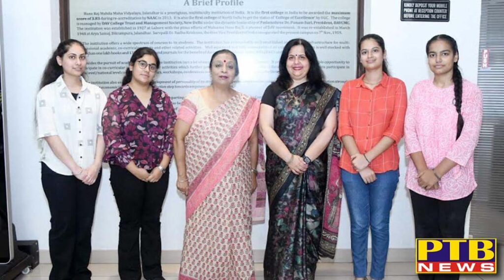 hmv-students-excelled-in-ca-inter-and-foundation-exams