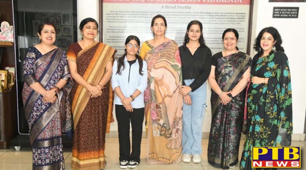 hmv-students-outshine-in-b-b-a-sem-vi