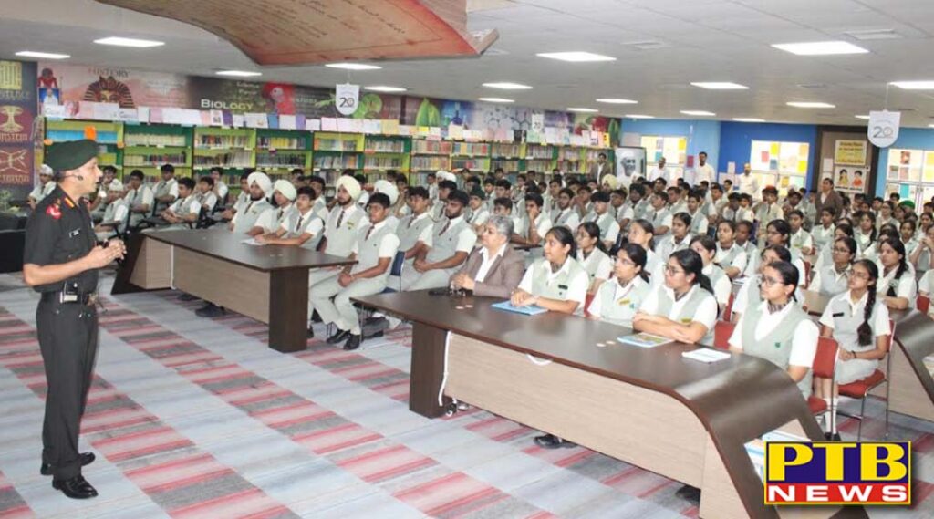 ivy-world-school-jalandhar-hosted-a-motivational-interactive-session-with-colonel-viney-rana