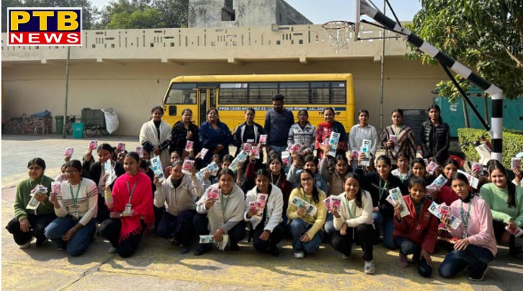 the-rotaract-club-of-premchand-markanda-sd-college-jalandhar-organized-an-important-health-awareness-initiative-in-collaboration-with-the-bella-team-of-sanitary-napkins