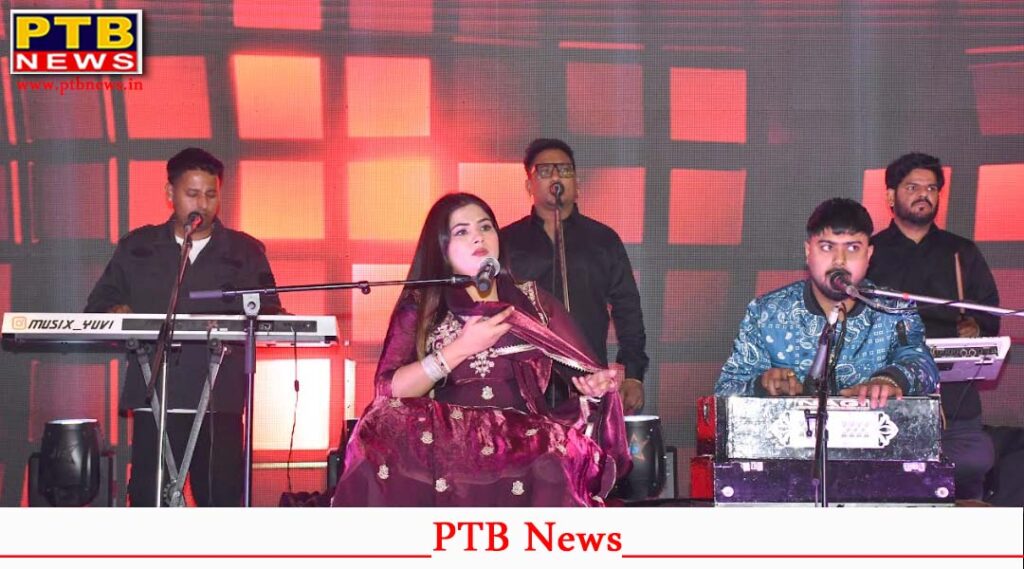 Urvashi Rautela inaugurating Rawal Salon at PPR Mall Jalandhar