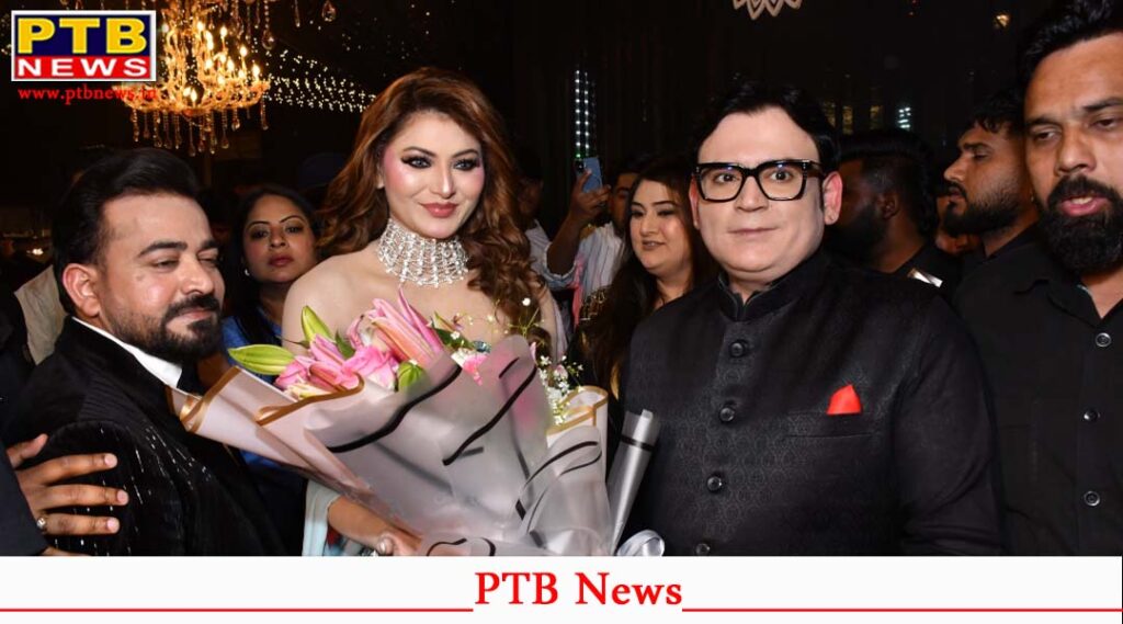 Urvashi Rautela inaugurating Rawal Salon at PPR Mall Jalandhar