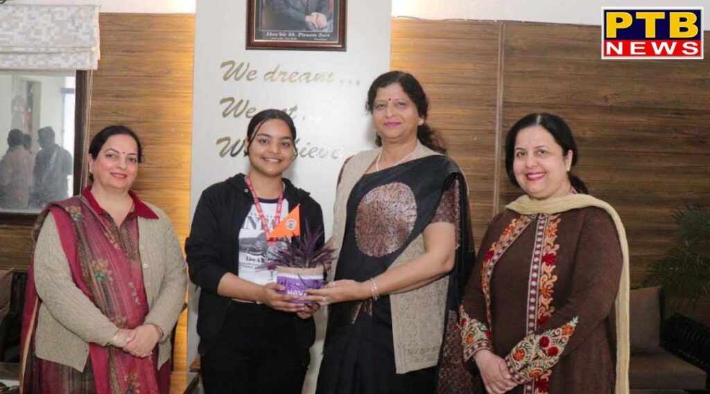 Neha of HMV in Top 5 in ICAI Olympiad