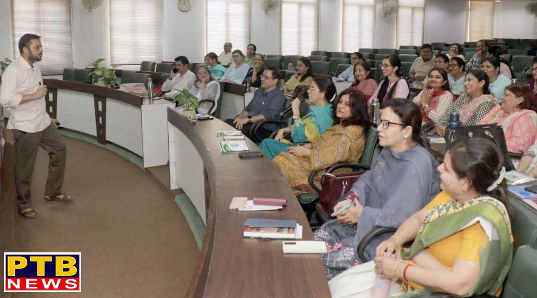 एच.एम.वी. में मूल्य-आधारित शिक्षा की ओर सशक्त पहल एआईसीटीई (AICTE) अनुमोदित तीन दिवसीय फैकल्टी डेवलपमेंट प्रोग्राम का शुभारंभ