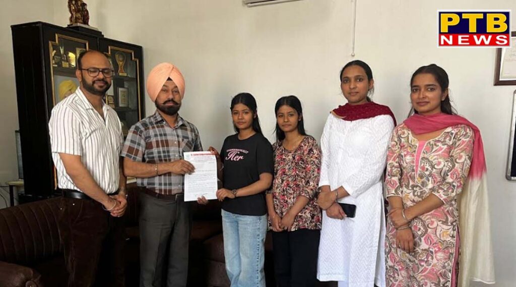 Students of Engineering College got Scholarship Worth Rupee 50,000/