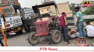 Big Accident truck auto rickshaw tractor trolley and cylinder laden camper occurred on a flyover in Jalandhar