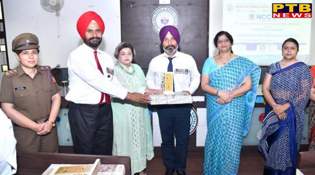 War Veterans and Veer Naris Honoured at HMV