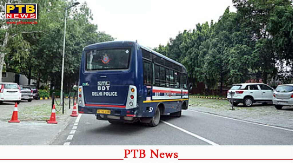 panic ensues following bomb threats to six schools chandigarh punjab